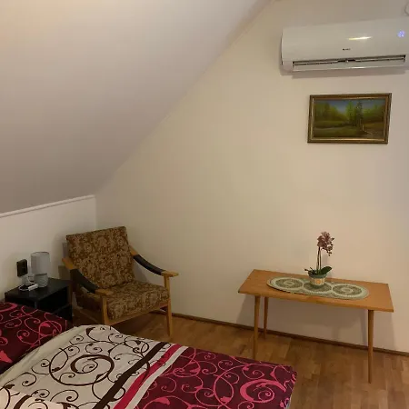 Apartment Bastya *