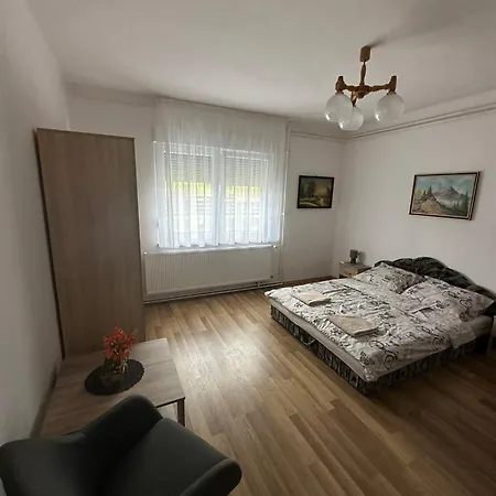 Apartament Bastya